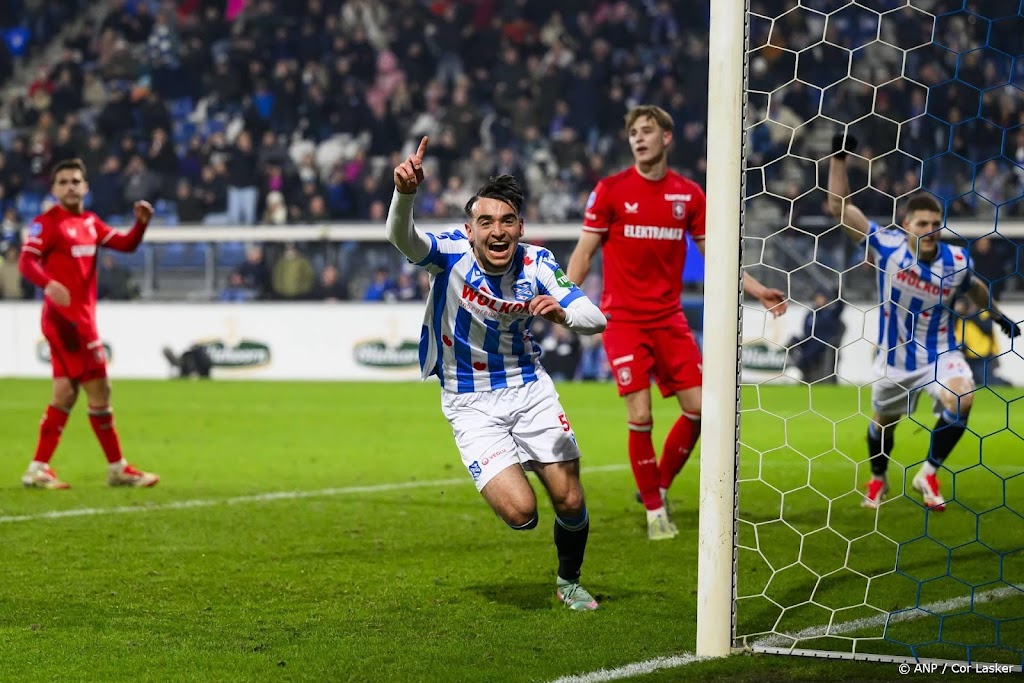 Sc Heerenveen legt jonge aanvaller Gürbüz langer vast