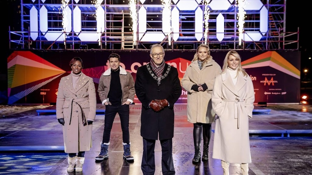 Chantal, Jan, Nikkie en Edsilia vullen elkaar aan op ESF-podium