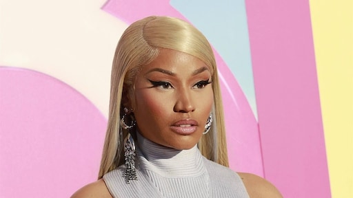 Nicki Minaj: ik ben racistisch behandeld op Schiphol