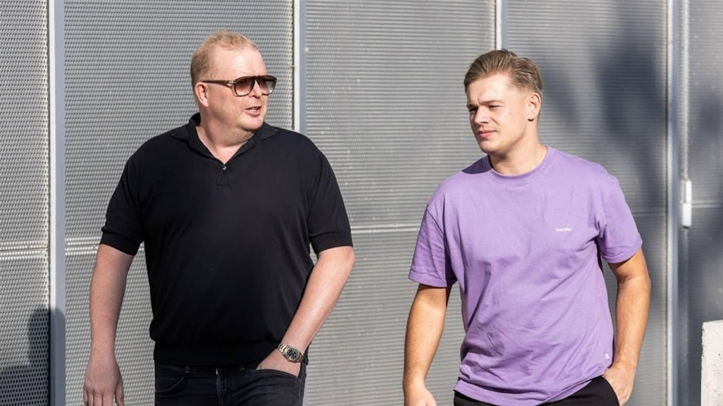 Jan Roos en Dennis Schouten moeten boete betalen voor beledigen buurman