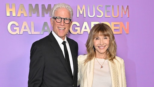 Ted Danson en Mary Steenburgen krijgen humanitaire prijs bij Emmy Awards: 'Twee grootheden'