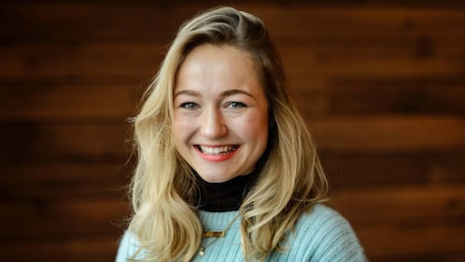 Carolien Karthaus-Spoor tovert eigen moedermelk om tot ring