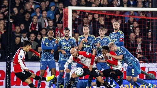 Ajax verslaat Feyenoord en klimt naar tweede plaats ranglijst