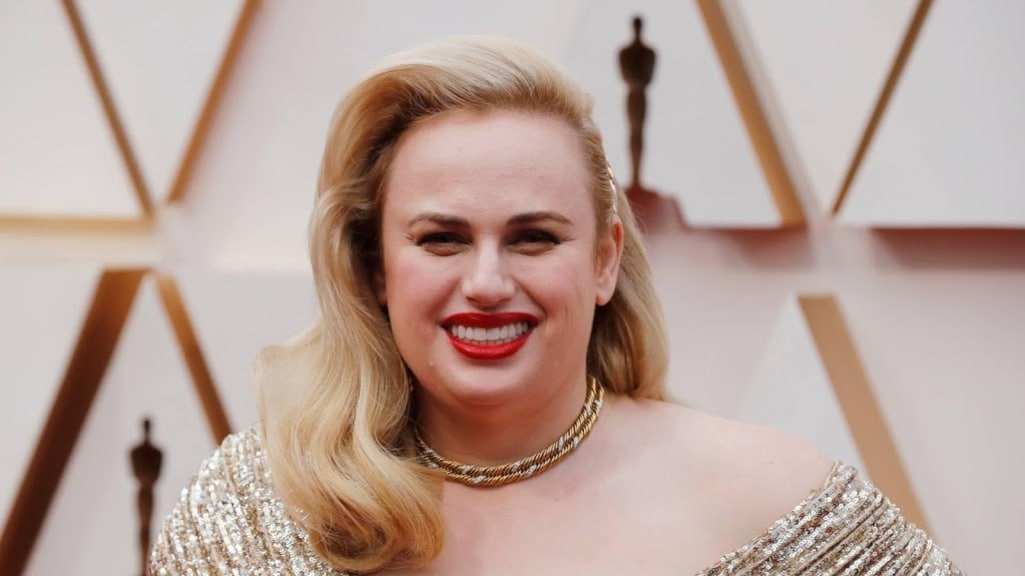 Rebel Wilson behaalt gigantische mijlpaal in strijd tegen kilo's