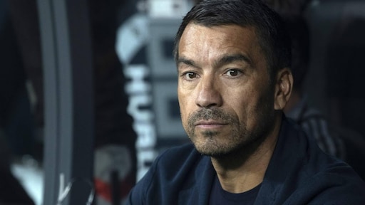 Turkse media melden ontslag trainer Van Bronckhorst bij Besiktas