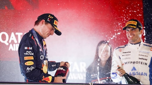 Verstappen noemt onverwachte overwinning in Qatar 'ongelooflijk'