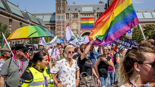 Ellie Lust bedreigd om geaardheid: 'Moest gemarteld en gedood'