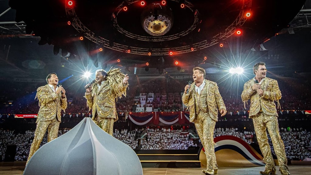 De Toppers halen alles uit de kast voor 15e jubileum