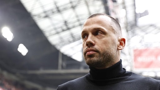 Ajax bevestigt komst trainer Heitinga en assistent Keizer: 'Ik ben er klaar voor'