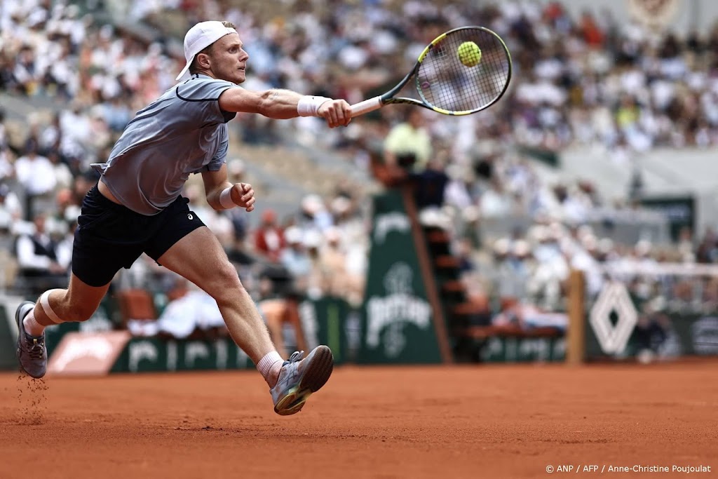De Jong strandt in vierde ronde Roland Garros tegen Zverev