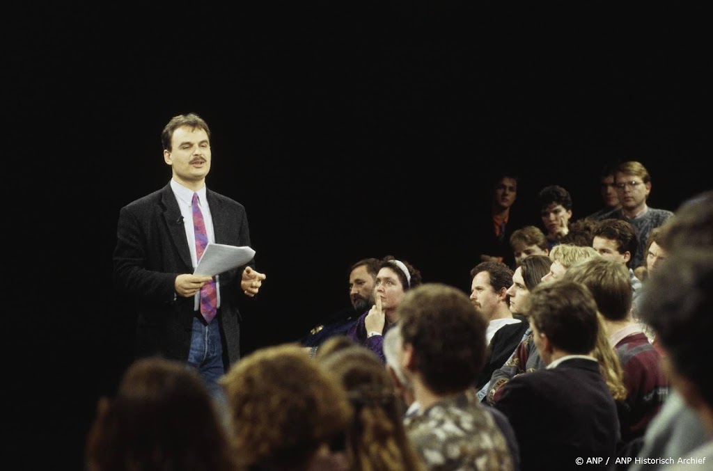 Voormalig EO-presentator Menno Helmus (64) overleden