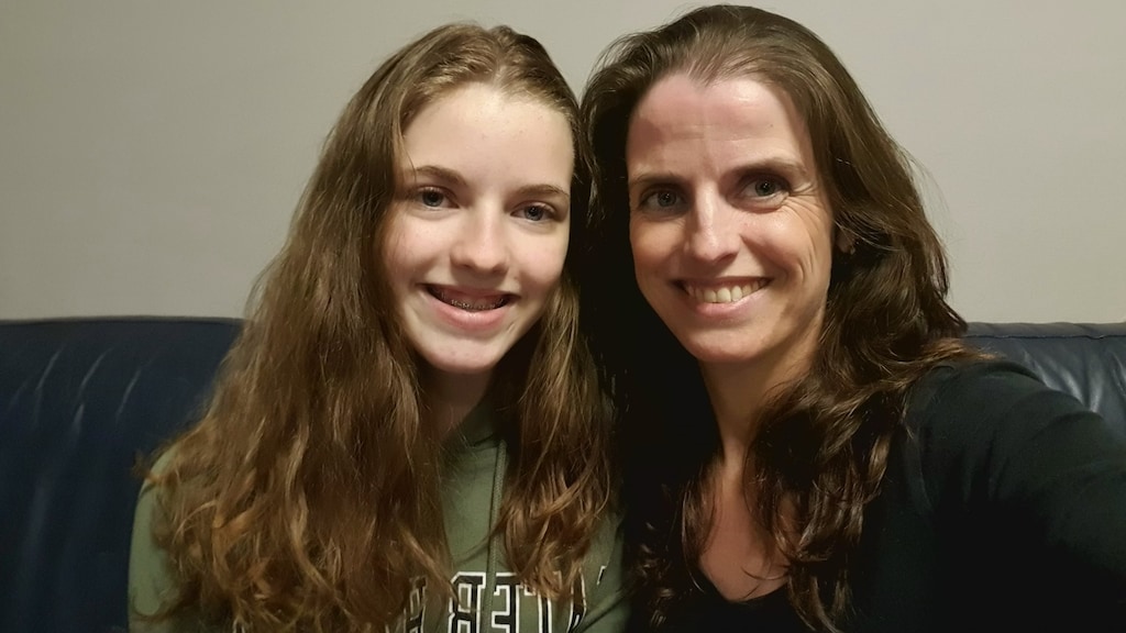 Heidi (rechts) en dochter Savanna-Rose