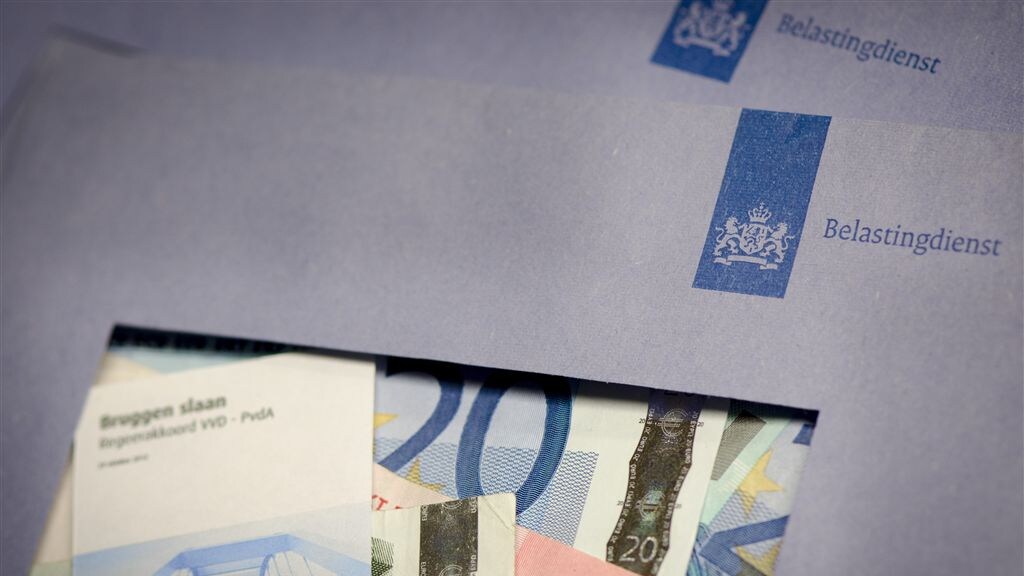 'Belasting spaargeld flink omlaag'
