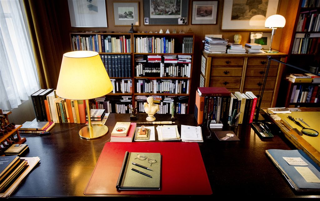 Frieda Mulisch werkt aan serie over vader