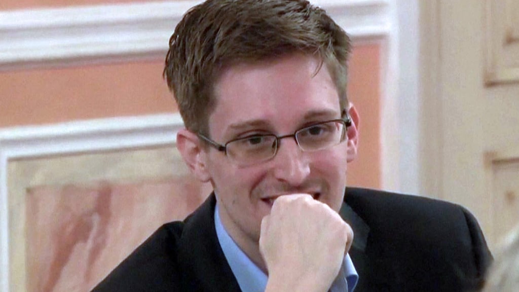 Wie is Edward Snowden?