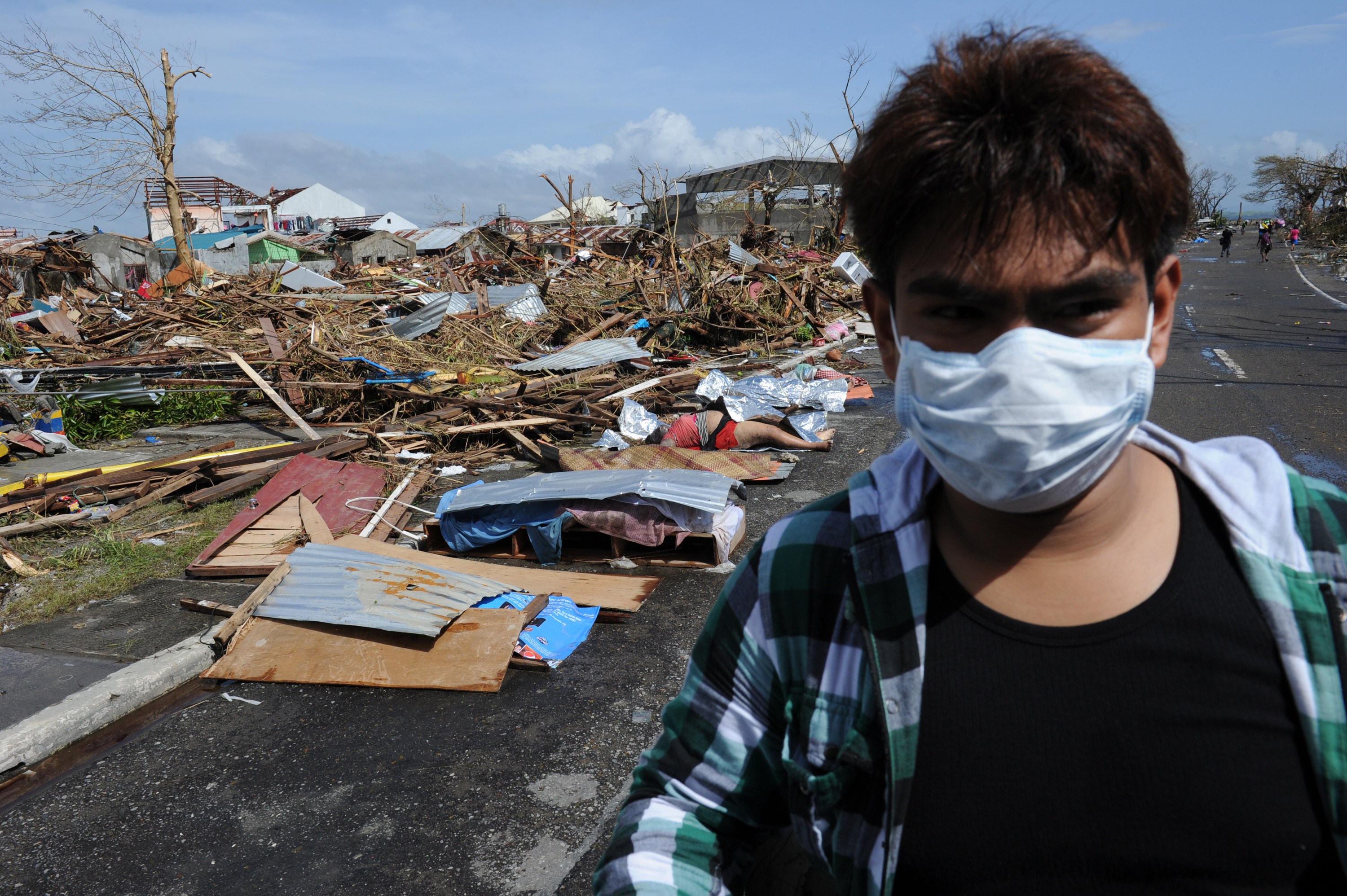 Ministerie: geen contact met 17 Nederlanders in rampgebied
