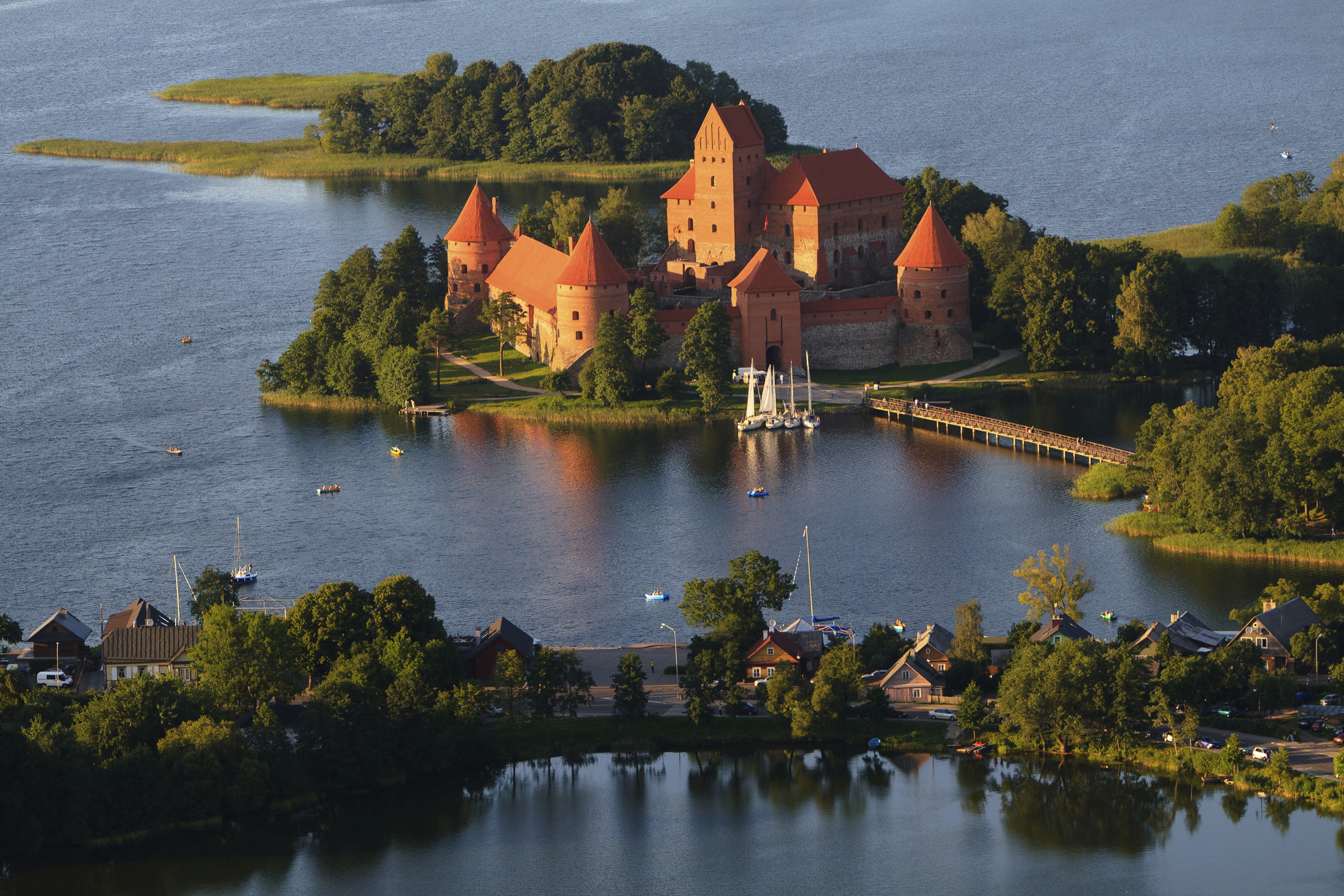 Rel om Finse foto's in Litouwse toerismecampagne