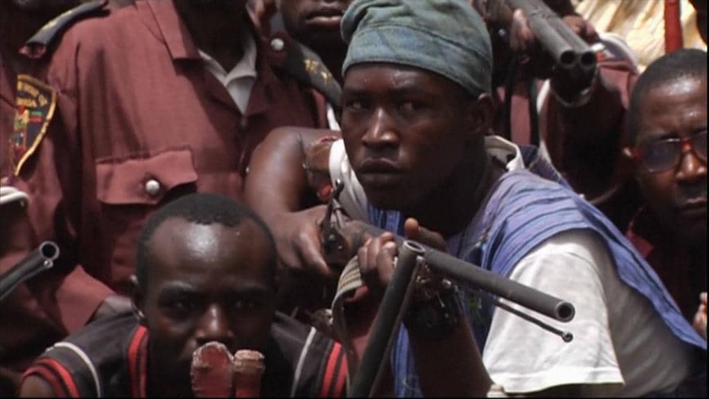 'Wij gaan die ontvoerde meisjes zelf wel redden'