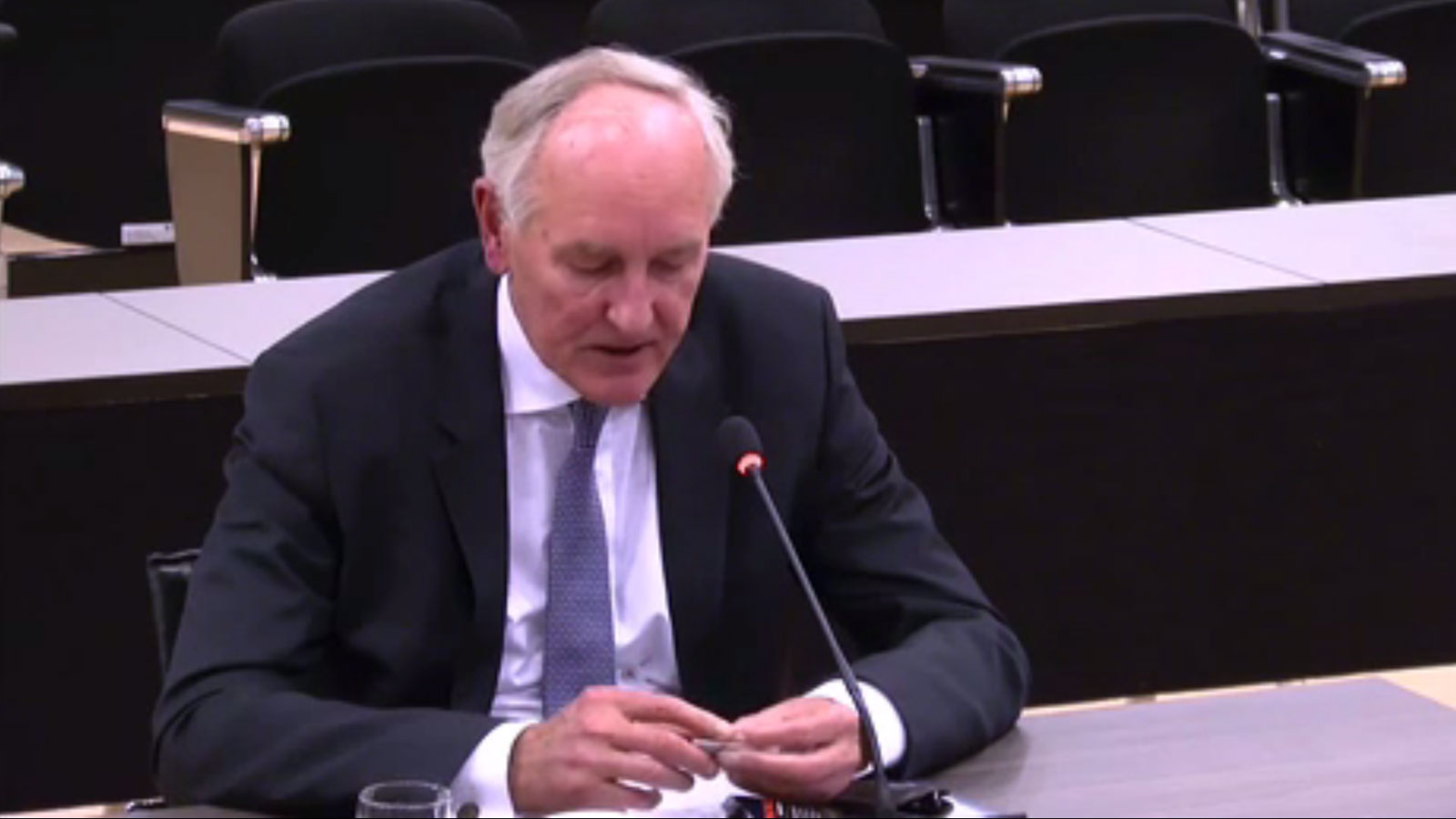 remkes-sjekkie-roken_0.jpg?itok=Fx2Oy2Gh&width=1024&height=576&impolicy=semi_dynamic