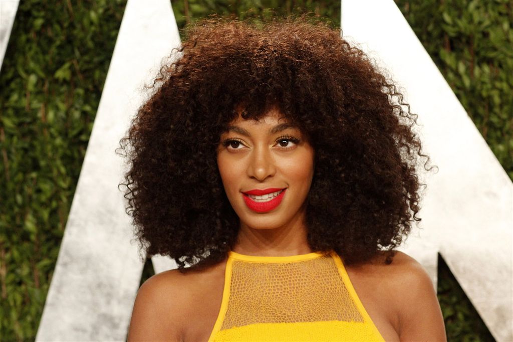 Solange reageert op liftincident met Jay Z