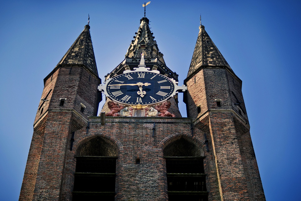 Delft luidt grootste klok van Nederland