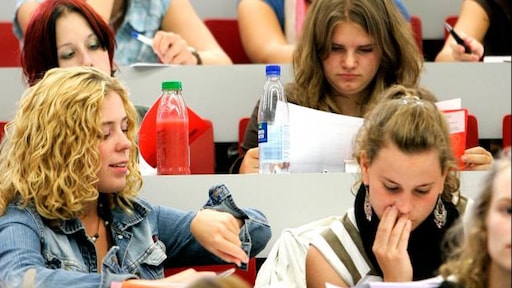 Universiteiten krijgen na vier jaar miljoenen uit opbrengst leenstelsel