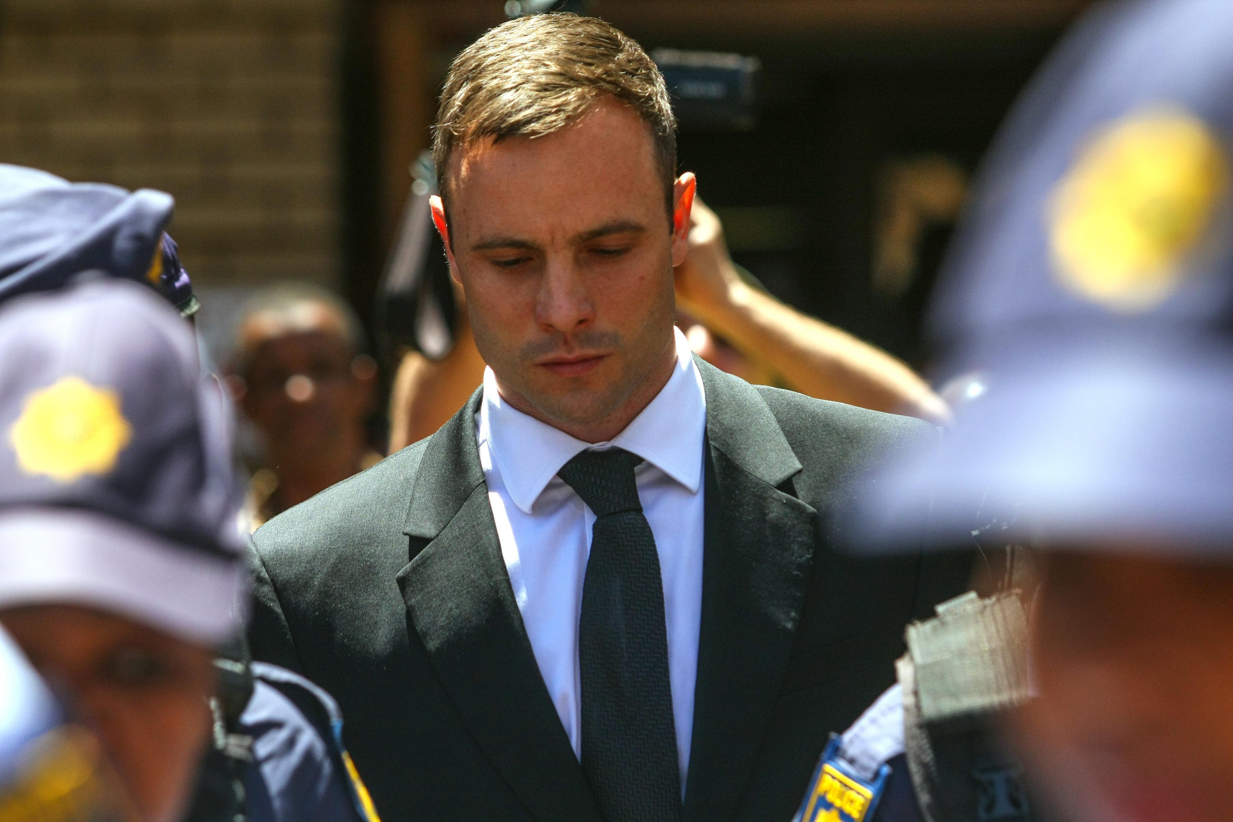 'Blade Runner' Pistorius komt voorwaardelijk vrij