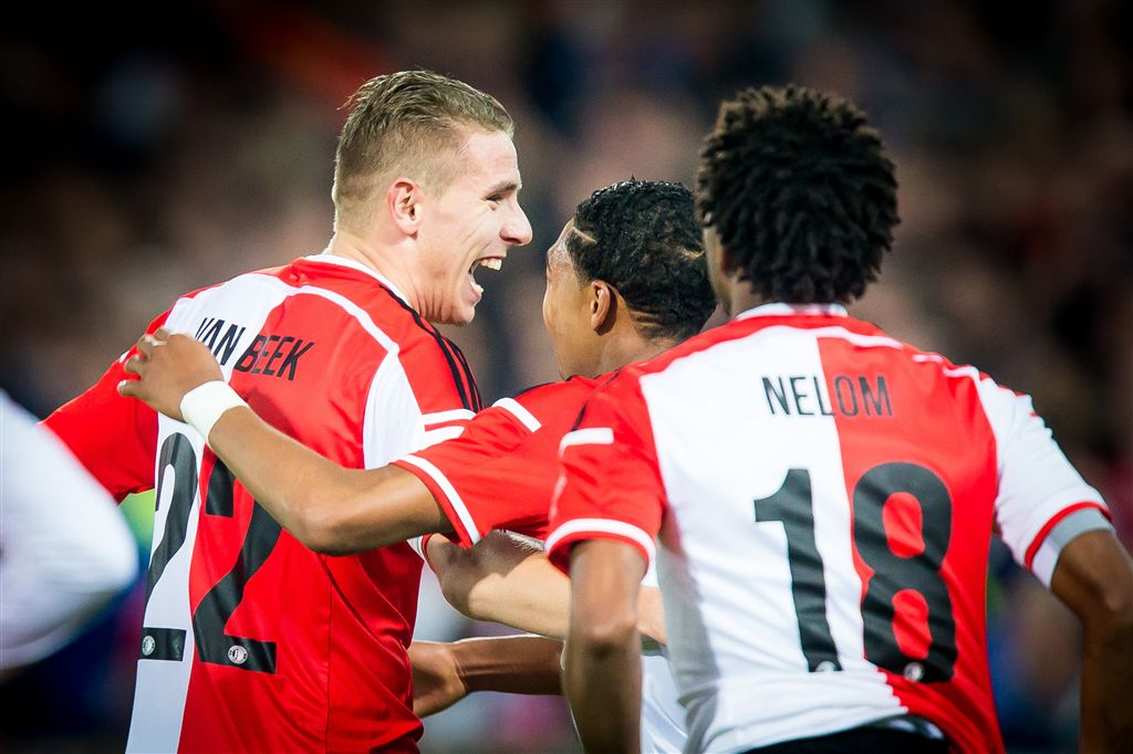 Feyenoord neemt afstand van PEC