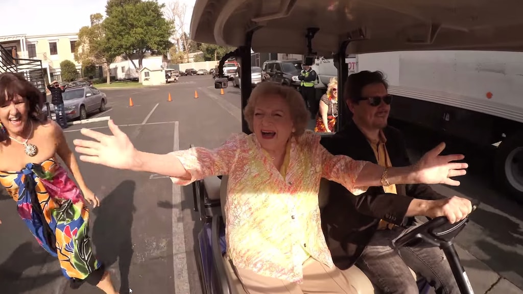 93-jarige Betty White krijgt flashmob als verjaardagscadeau