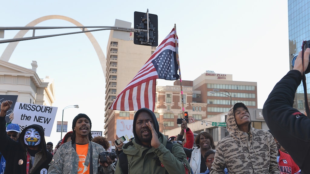 Politieman Ferguson weer vrijuit