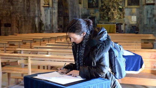 Inwoners dorpje bieden nabestaanden slaapplaats