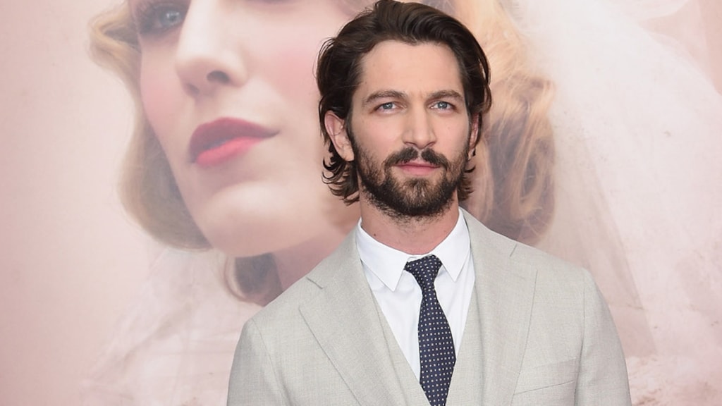 Michiel Huisman tekent bij groot Amerikaans management