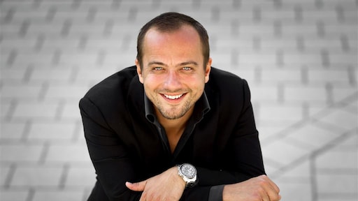 Geert Hoes verlaagt vraagprijs huis