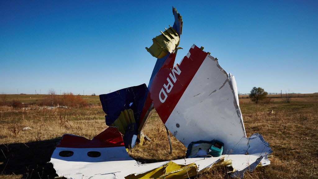 MH17: Onderzoek naar gevonden 'BUK-onderdelen'