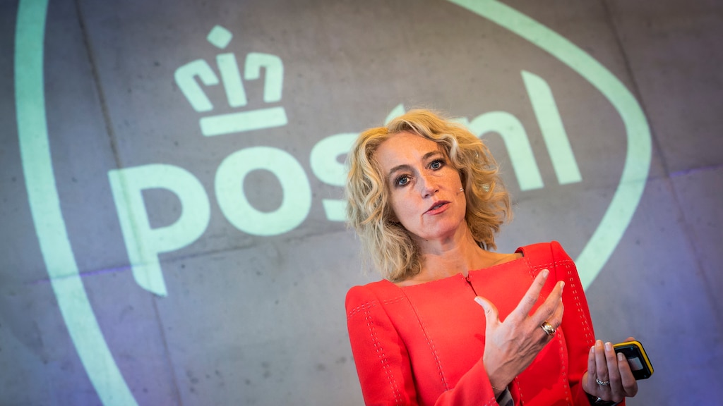 Koersval PostNL na winstwaarschuwing en uitblijven nieuws België