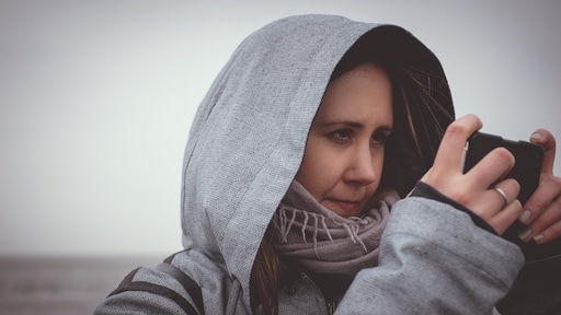 Parka met zonnepaneel komt volgend jaar op de markt