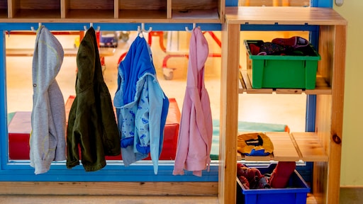 Slachtofferhulp staat gedupeerden toeslagenaffaire kinderopvang bij