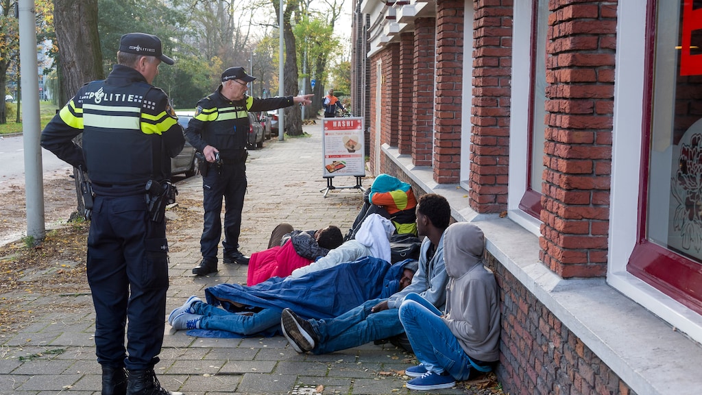 Criminele asielzoeker wordt eerder het land uitgezet