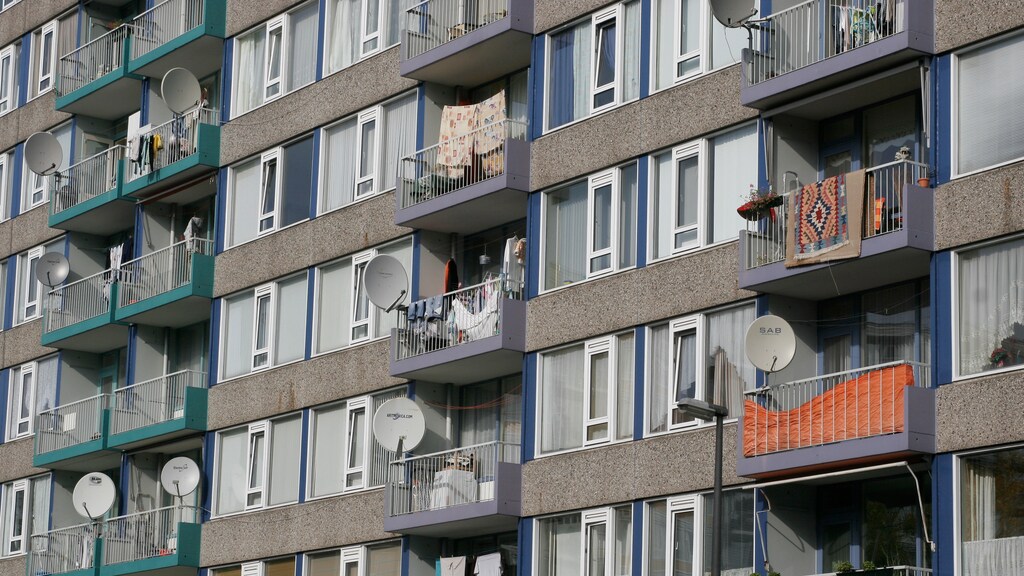 Waarom Krijgen Vluchtelingen Voorrang Op Een Huurwoning