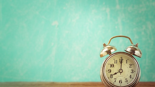 Man houdt flat expres wakker met wekker: 'Elke ochtend om 5 uur gaat-ie af'