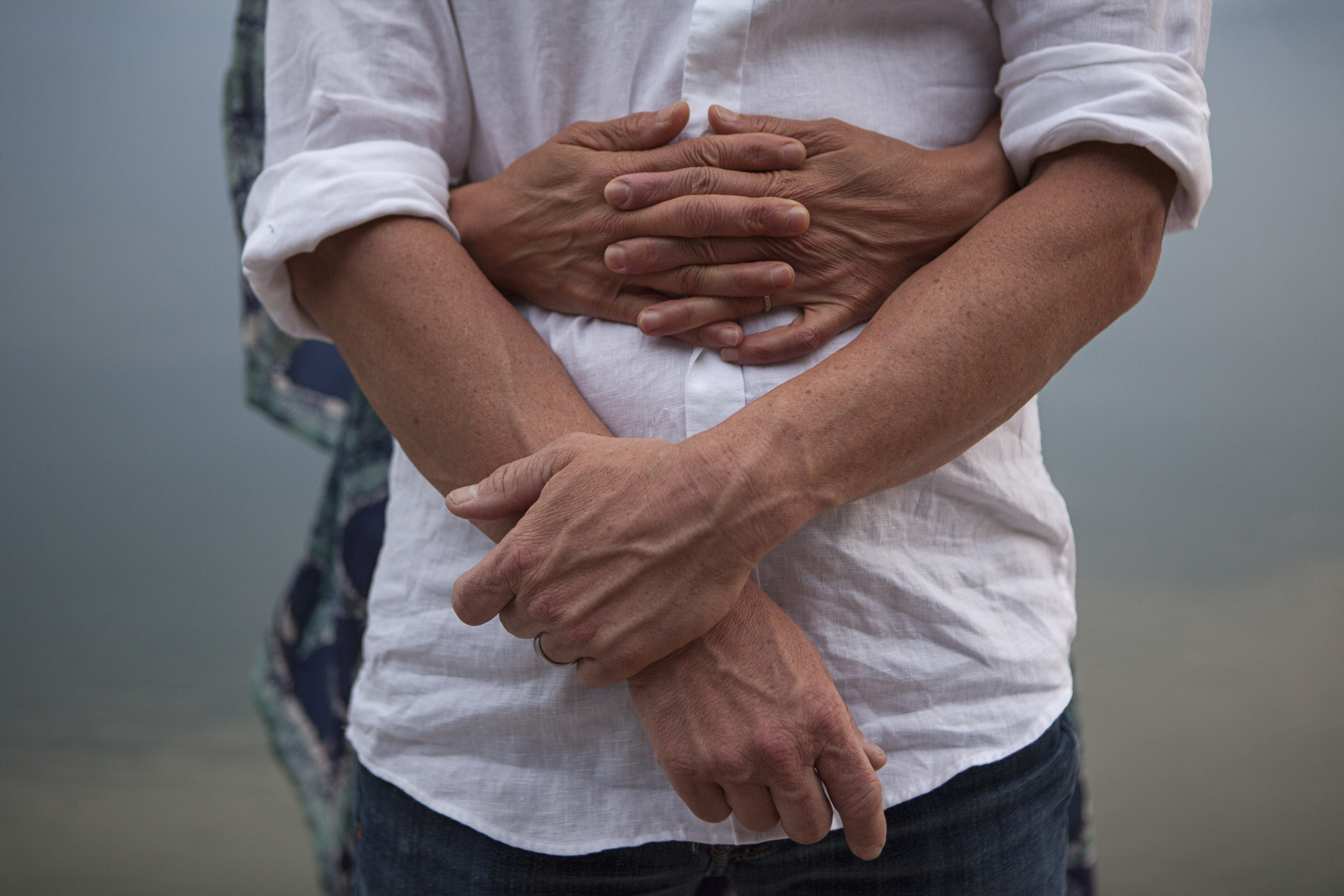 Moeder is verliefd op zoon: 'En nu samen een kind'