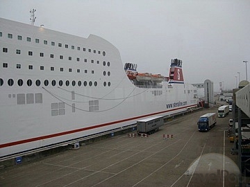 Illegalen ontdekt op ferry van Hoek van Holland naar Harwich