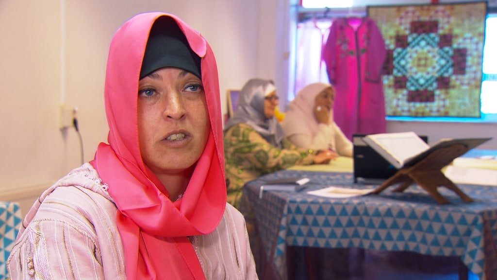 Nicolette heeft zich bekeerd tot islam: 'Ik raad iedereen de ramadan aan'