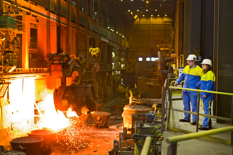Ruim half miljard verlies voor Tata Steel door hoge grondstofprijzen