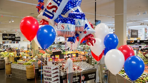 Ahold en Delhaize verkopen winkels VS, fusie 'binnen maand' rond