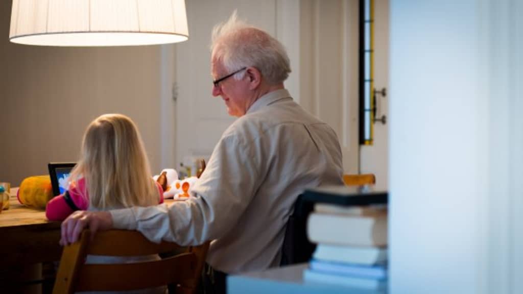 Doorwerken tot je 75ste? 'Zo blijf ik gezond en spreek ik nog eens iemand'