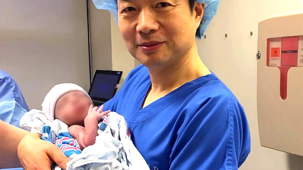 Baby met drie ouders geboren om genetische afwijking te voorkomen