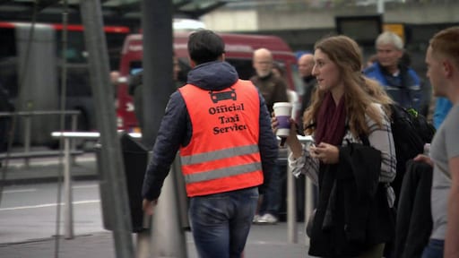 Oproep zangeres Skunk Anansie krijgt gehoor: 'Ronselende taxichauffeurs aanpakken'