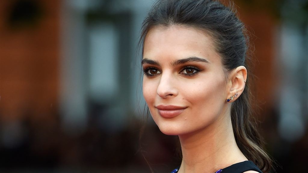 Emily Ratajkowski boos over boek