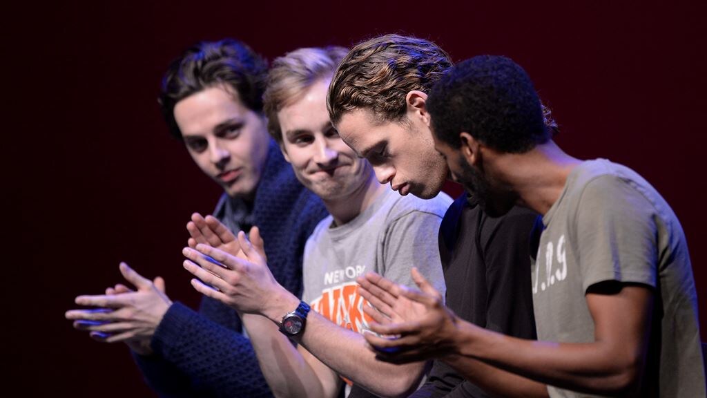 Rundfunk gaat het theater in